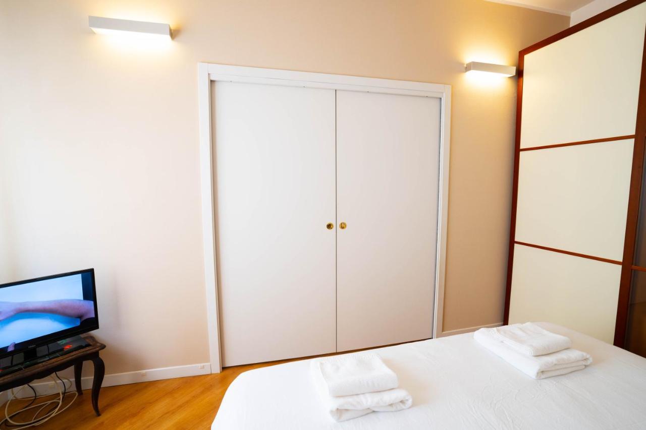 נוברה V12 Apartments - Alfieri 2A מראה חיצוני תמונה